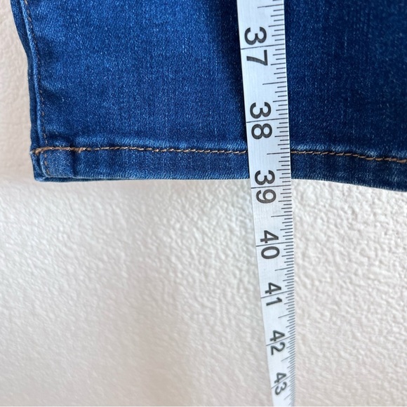 NYDJ Women’s Sheri Slim Fit Jeans - Picture 11 of 14